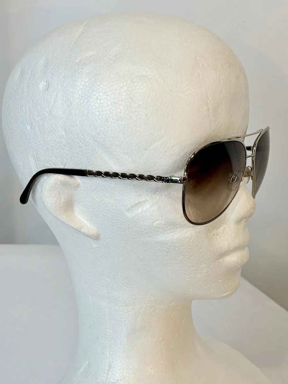 CHANEL Aviator Sunglasses, Brn leather/gold chain temples,CCs, brn gradient lens